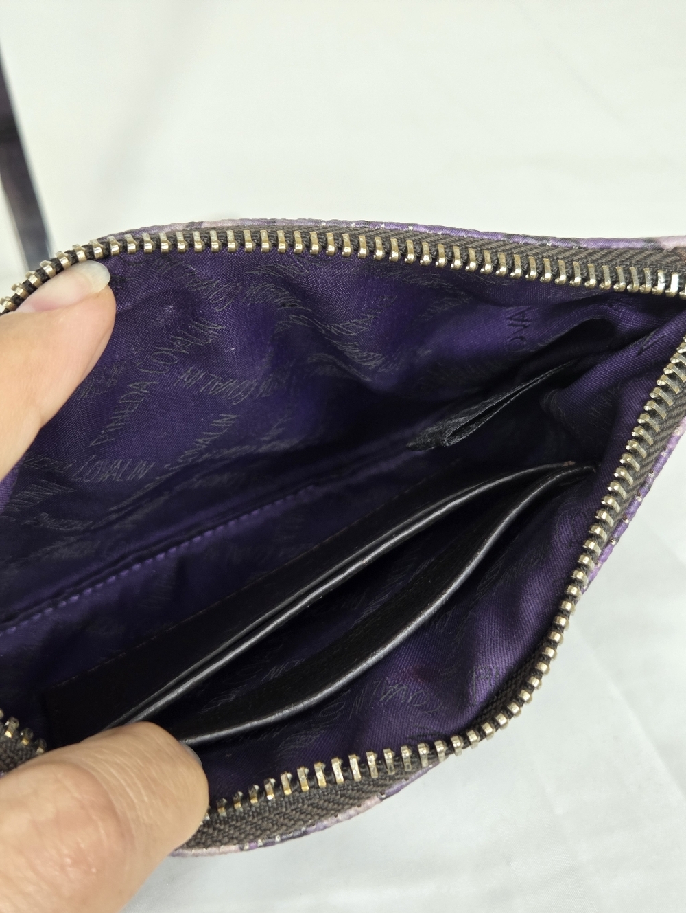 Pineda Covalin Purple Floral Leather/Polyester Wristlet /Silver Branded Zip Pull - Picture 9 of 13
